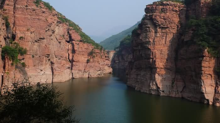 美丽的峡沟