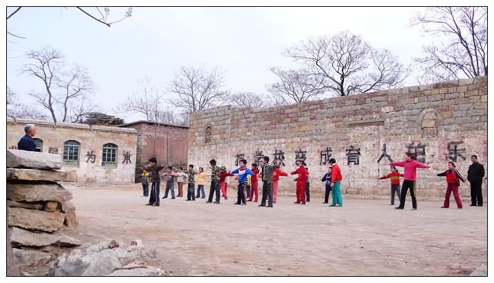 东柏山村小学
