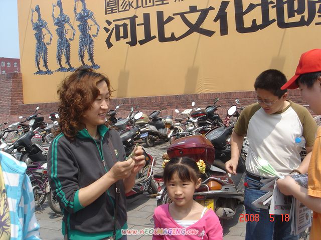 我们与灾区同胞共患难