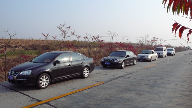 1.爱心车队.jpg