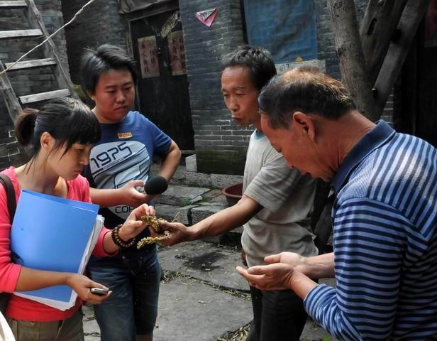 调整大小 重新曝光 重新曝光 调整大小 走访.jpg