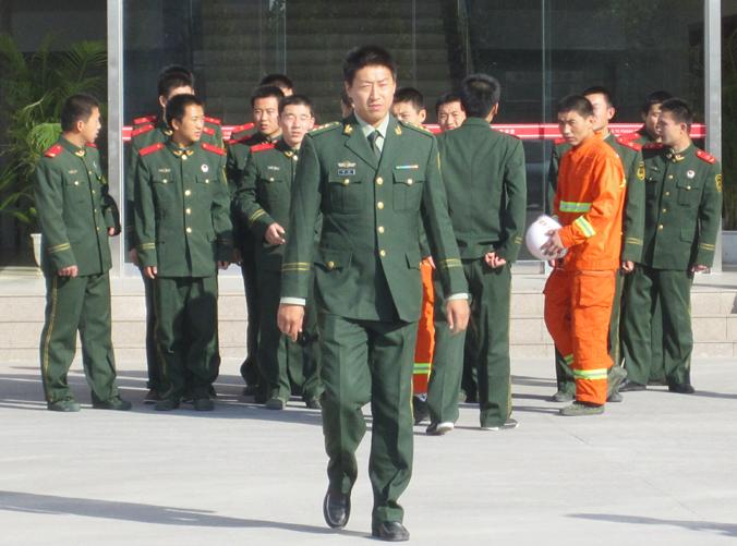 指导员.jpg